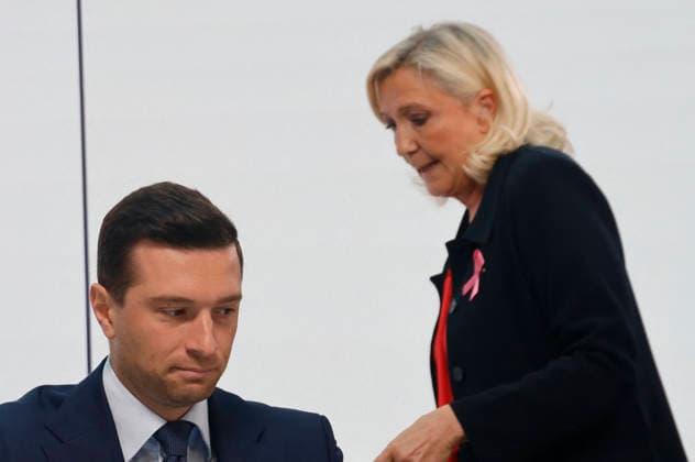 Marine Le Pen Jordan Bardella At Counter Budget Presentation - Paris Marine Le Pen and Jordan Bardella of the Rassemblement National present their counter budget proposal during a press conference in Paris, France on October 6, 2026. Photo by Vernier JBV NEWS ABACAPRESS.COM Paris France  Copyright: xVernierxJean-Bernard JBVxNews ABACAx
