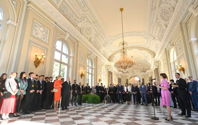 King Philippe and Queen Mathilde receive the Belgian athletes (2025-2026) BRUSSELS, BELGIUM - OCTOBER 06 : King Philippe and Queen Mathilde are hosting a reception at Laeken Castle for Belgian athletes who have distinguished themselves over the past two years. Among them are athletes who have won a medal at a European or World Championship in an Olympic or Paralympic sport, as well as those who have achieved an exceptional performance on the world stage on October 6, 2026 in Brussels, Belgium, 06 10 2026 Brussels Belgium  Copyright: xDidierxLebrunx