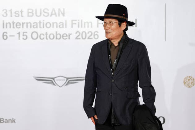 stars gather at busan international film festival in south korea South Korean actor Moon Sung-keun poses for photographs during a photocall ahead of the opening ceremony of the 31st Busan International Film Festival (BIFF) at the Busan Cinema Center in Busan, South Korea, on October 06, 2026. Busan South Korea  Copyright: xMatrixxImages JungxUi-Chelx