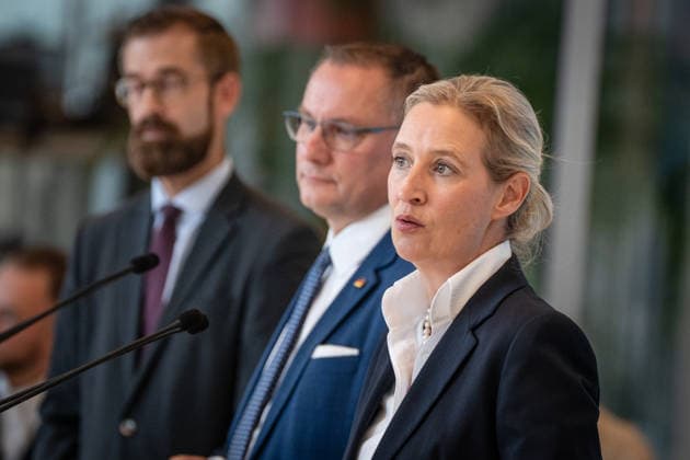 Tino Chrupalla, AfD party and parliamentary group leader, with Alice Weidel, AfD Party and parliamentary group leader; in the background, Marcus Schmidt, press secretary for the AfD parliamentary group in the Bundestag. Press statement by the two AfD party leaders and parliamentary group leaders before the start of the parliamentary group meeting in the German Bundestag, Berlin, Germany,