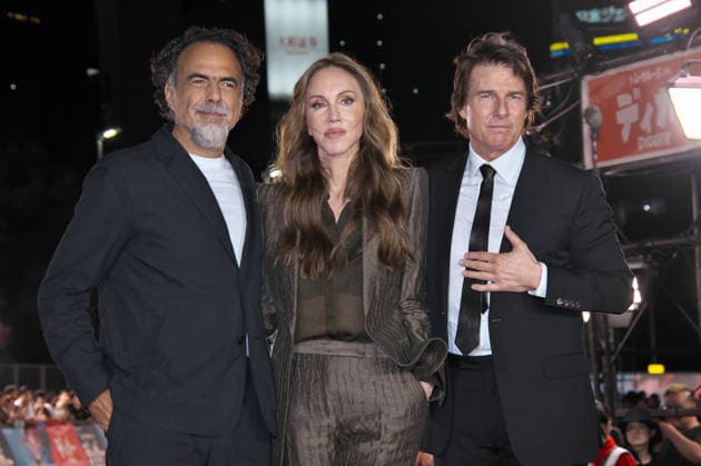 (L-R)Director Alejandro Gonzalez Inarritu, Producer Mary Parent and actor Tom Cruise pose for camera during the Japan Premiere for the film Digger in Tokyo, Japan on Tuesday, October 6, 2026.  TKP2026100615 KEIZOxMORI