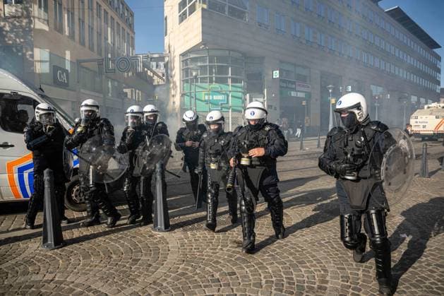 Riot police is seen as students gather outside several schools in Liege during a protest against education reforms and budget cuts, on Tuesday 6 October 2026. Yesterday police arrested 16 people after the protests turned violent. The protests in French-speaking Belgium have been ongoing for months, following a series of reforms and budget cuts introduced by the French Community Government.  JONASxROOSENS 188939314
