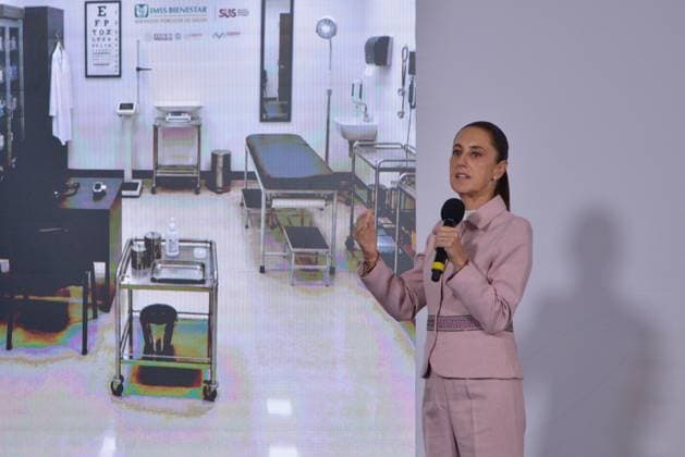 October 6, 2026: TO-45365-MEXICO , June 10, 2026. Mexican President Claudia Sheinbaum spoke about the increase in health clinics and national policy during the "People& 039;s Conference" at the National Palace in Mexico City. Clasos.com.mx  - ZUMAcs4_ 20261006_faa_cs4_025 Copyright: xJavierxLiraxOterox