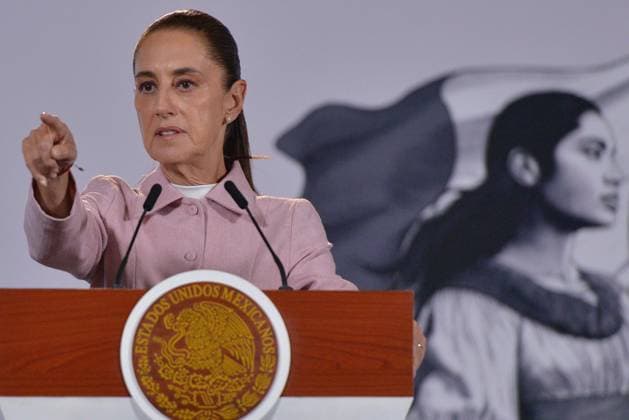 October 6, 2026: TO-45365-MEXICO , June 10, 2026. Mexican President Claudia Sheinbaum spoke about the increase in health clinics and national policy during the "People& 039;s Conference" at the National Palace in Mexico City. Clasos.com.mx  - ZUMAcs4_ 20261006_faa_cs4_044 Copyright: xJavierxLiraxOterox