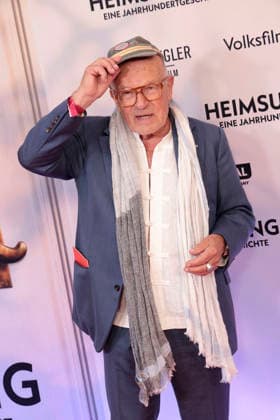 Volker Schloendorff at the premiere of *Heimsuchung* on October 6, 2026, at Kino International in Berlin. Volker Schloendorff attends the premiere of *Heimsuchung: The Beloved* at Kino International on October 6, 2026, in Berlin, Germany. Heimsuchung film premiere in Berlin