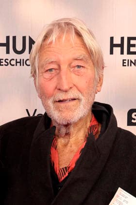 Wigand Witting attends the premiere of *Heimsuchung: The Beloved* at Kino International on October 6, 2026, in Berlin, Germany. *Heimsuchung: The Beloved* premiere in Berlin, Germany