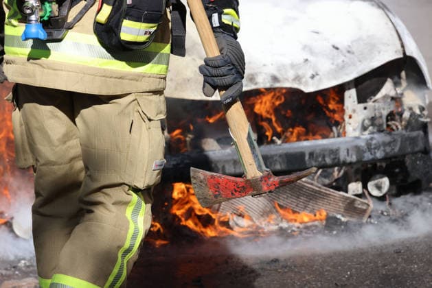 Seat Goes Up in Flames, October 6, 2026, Chemnitz, Jahnstraße, Around 1:15 p.m., firefighters from the Chemnitz Fire Department were called to Jahnstraße. A Seat was reportedly on fire there. Upon arrival, the firefighters confirmed the report