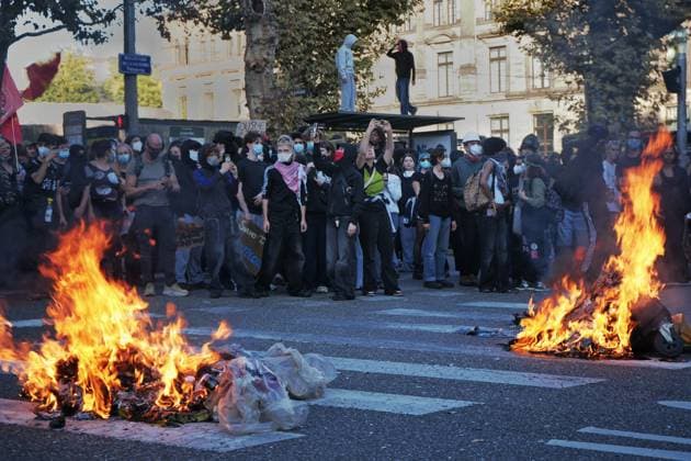 Nearly half million take to streets across France in student protests STRASBOURG, FRANCE - OCTOBER 6: Hundreds of students supported by the major French trade unions have taken to the streets across for a day of national protest in Strasbourg, France on October 6, 2026. They are protesting against overcrowded classrooms, a shortage of teachers, the poor condition of facilities, and the education budget for 2027. Hadi Mehraeen Anadolu Strasbourg France. Editorial use only. Please get in touch for any other usage.  Copyright: x2026xAnadoluxHadixMehraeenx
