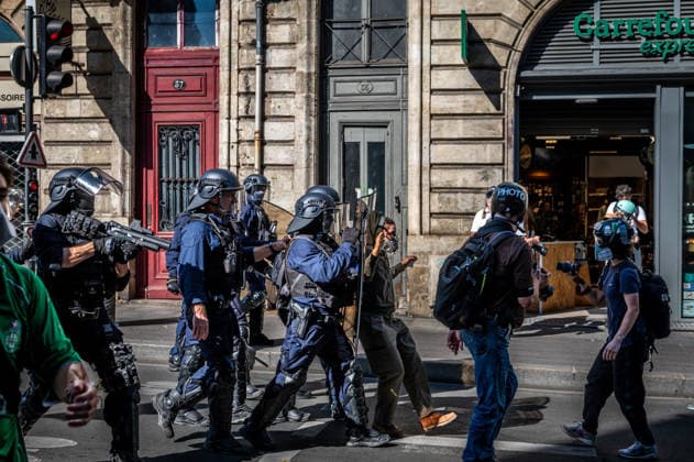 October 6, 2026, Bordeaux, Nouvelle-Aquitaine, France: On October 6, 2026, nearly 9,000 people march through Bordeaux. Initially called around social demands, the demonstration takes on a strong high school student character as large numbers of young people join. Bordeaux France  - ZUMAh207 20261006_zip_h207_008 Copyright: xFabricexHebertx