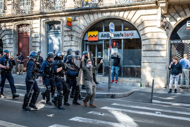 October 6, 2026, Bordeaux, Nouvelle-Aquitaine, France: On October 6, 2026, nearly 9,000 people march through Bordeaux. Initially called around social demands, the demonstration takes on a strong high school student character as large numbers of young people join. Bordeaux France - ZUMAh207 20261006_zip_h207_009 Copyright: xFabricexHebertx