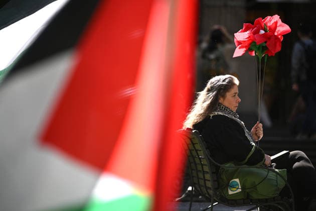 PRO-PALESTINE VIGIL, Pro-Palestine protestors hold a vigil for Gaza at the State Library Victoria in Melbourne, Wednesday, October 7, 2026. ( NO ARCHIVING MELBOURNE VICTORIA Australia  Copyright: xJOELxCARRETTx 20261007116581199962