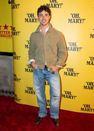 Isaac Cole Powell attends Oh, Mary! Gala Performance at The Trafalgar Theatre in London, England. UK. Tuesday 6th October 2026. Copyright: xJamesxWarrenx OH, MARY! - GALA PERFORMANCE 36