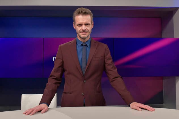Florian Schroeder on the ARD talk show *maischberger* at the studio in Berlin-Adlershof, Berlin, October 6, 2026 Foto:xM.xBehrensx xFuturexImagex maischberger0610_6012