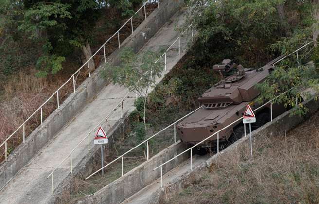 Military Test Tracks Inaugurated In Satory - France French military vehicles, including those operating at 50% capacity, are seen during the inauguration of new military pistes at Satory in Versailles, France on October 7, 2026. Photo by Jean-Bernard Vernier JBV NEWS ABACAPRESS.COM Versailles Yvelines France  Copyright: xVernierxJean-Bernard JBVxNews ABACAx