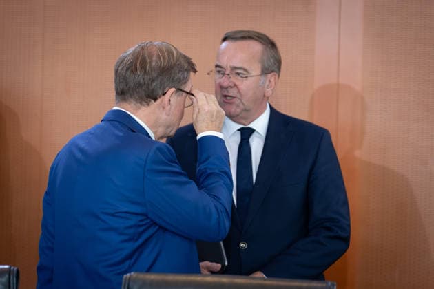Cabinet meeting, Federal Government, Kickoff, Cabinet meeting, Federal Government, Boris Pistorius, Federal Minister of Defense, Johann Wadephul, Federal Minister of Foreign Affairs, Berlin, Berlin, GER