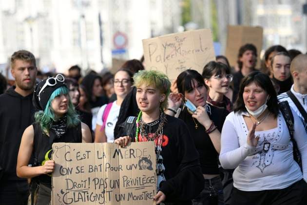 Liege Students Protest Against Austerity Measures 07 10 2026 LIEGE, BELGIUM Students protesting against the austerity measures introduced by the Wallonia-Brussels Federation (FWB) government are pictured in Liege, Belgium, on October 7, 2026. ( Liege Belgium  Copyright: xPhilipxReynaersx