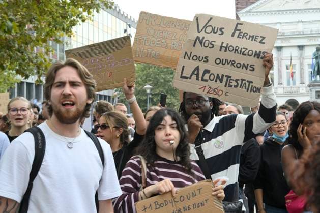 Liege Students Protest Against Austerity Measures 07 10 2026 LIEGE, BELGIUM Students protesting against the austerity measures introduced by the Wallonia-Brussels Federation (FWB) government are pictured in Liege, Belgium, on October 7, 2026. ( Liege Belgium  Copyright: xPhilipxReynaersx