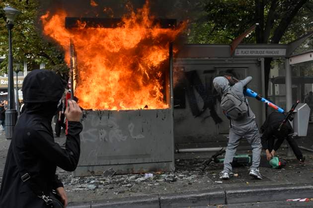 Liege Students Protest Against Austerity Measures 07 10 2026 LIEGE, BELGIUM Students protesting against the austerity measures introduced by the Wallonia-Brussels Federation (FWB) government are pictured in Liege, Belgium, on October 7, 2026. ( Liege Belgium  Copyright: xPhilipxReynaersx