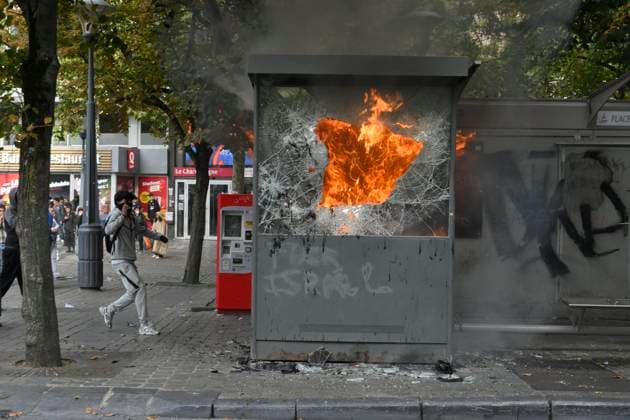 Liege Students Protest Against Austerity Measures 07 10 2026 LIEGE, BELGIUM Students protesting against the austerity measures introduced by the Wallonia-Brussels Federation (FWB) government are pictured in Liege, Belgium, on October 7, 2026. ( Liege Belgium  Copyright: xPhilipxReynaersx