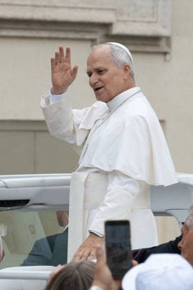 His Holiness Pope Leo Xiv Attends a Weekly General Audience at St Peter s Square in The Vatican Pope Leo XIV Rome 7 October 2026 His Holiness Pope Leo XIV attends a weekly general audience at St Peter s Square in The Vatican Vatican City on October 7, 2026. Photo by Andrea Bracaglia ABACAPRESS.COM Vatican City Vatican City Vatican (or Holy See)  Copyright: xBracagliaxAndrea ABACAx