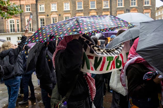 Pro-Israel Counter-Protest Disrupts Pro-Palestine Student March Russell Square, London, October 7, 2026 A pro-Palestine student march travelled from Lincoln™s Inn Fields towards Russell Square, where pro-Israel counter-protesters gathered with Israeli flags and placards. The counter-protest disrupted the student demonstration as police maintained a presence and kept the two groups separated., Credit:Zak Irfan Avalon  Copyright: xZakxIrfanx xAvalonx 1141227581