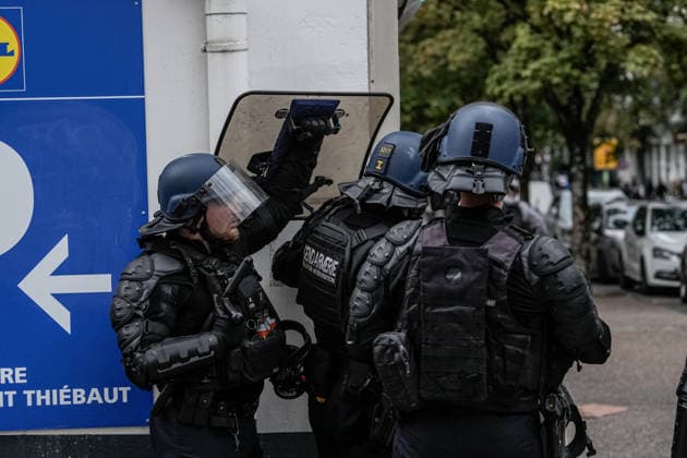 Protest against eduction conditions in Nancy NANCY, FRANCE - OCTOBER 7: A heavy police presence is deployed at the scene as students take to the streets to protest education conditions in Nancy, France, on October 7, 2026. Students are taking part in a nationwide high-school mobilization over school conditions and demands for greater education resources, while security units remain deployed around several locations in the city. Muhammed Said Tako Anadolu Nancy France. Editorial use only. Please get in touch for any other usage.  Copyright: x2026xAnadoluxMuhammedxSaidxTakox