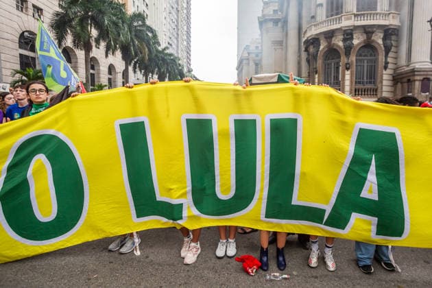 October 7, 2026: Rio de Janeiro, Brazil. October 7, 2026. March for Democracy: Students gather to protest the rise of the far right and march through the city center (CineloÂ¢ndia) in support of President Lula s candidacy. Photo: .  - ZUMAl255 20261007_zip_l255_017 Copyright: xEllanxLustosax