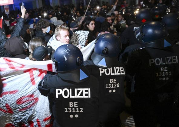 Police in Berlin intervened in demonstrations in support of Palestinians BERLIN, GERMANY - OCTOBER 7: German police detain a protestor during a pro-Palestinian demonstration in Berlin, Germany on October 7, 2026. More than a thousand demonstrators gathered at Oranien Square to protest Israeli attack on Gaza and marched toward Hermann Square before police broke up the rally near the Kottbusser Tor subway station, detaining numerous participants. Halil Sagirkaya Anadolu Berlin Germany. Editorial use only. Please get in touch for any other usage.  Copyright: x2026xAnadoluxHalilxSagirkayax
