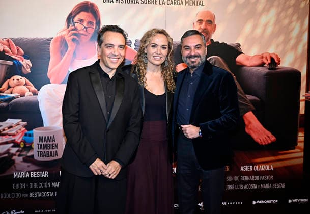 Premiere of the new short film *Cara y Cruz*: Asier Olaizola and María Bestar at the premiere of the new short film *Cara y Cruz* on October 7, 2026, in Madrid, Spain. *Cara y Cruz* addresses the issue of mental load by telling a fictional story about the division of daily tasks between a couple. FILM PREMIERE SHORT FILM Madrid Madrid, Spain  Copyright: xFranciscoxGuerrax 7827481