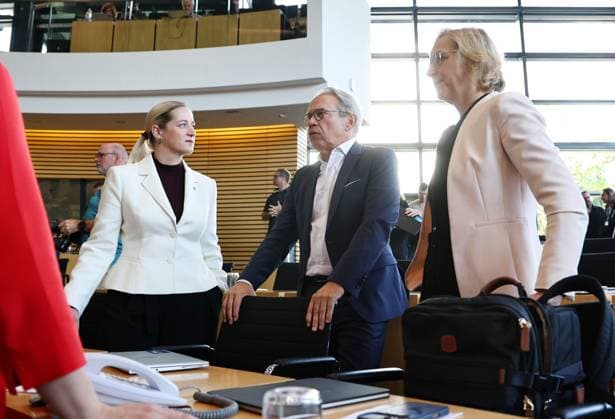 Special Session of the Thuringian State Parliament, October 7, 2026, Erfurt, Thuringian State Parliament, 55th Plenary Session, Special Session; the subject of the proceedings is the dissolution of the 8th Thuringian State Parliament pursuant to Article 50, Section 2, Sentenc