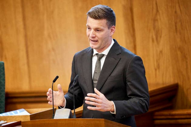 Opening debate in the Danish Parliament: Sigurd Agersnap (SF) during the opening debate of the Folketing in the Parliament Hall at Christiansborg on Thursday, October 8, 2026. Photo by Thomas Traasdahl, Ritzau Scanpix, Copenhagen, Denmark  Copyright: RitzauxScanpix ThomasxTraasdahlx spdk20261008-112519-L