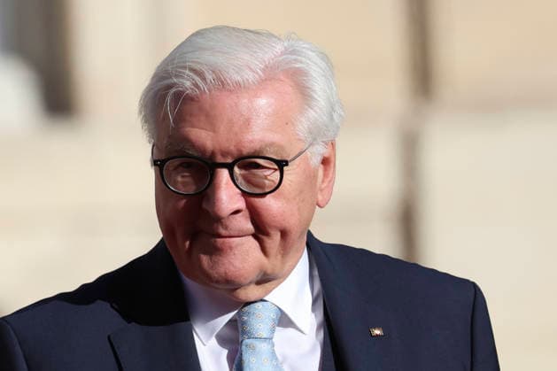NEWS : Visite d Etat de Frank-Walter Steinmeier - Paris - 08 10 2026 Accueil de Frank-Walter Steinmeier, PrÃ sident de la RÃ publique fÃ dÃ rale d Allemagne et de Elke Budenbender par Emmanuel Macron, PrÃ sident de la RÃ publique et Brigitte Macron ce jeudi 8 octobre au palais de l™ElysÃ e ParisFrance  Copyright: xMichtofx