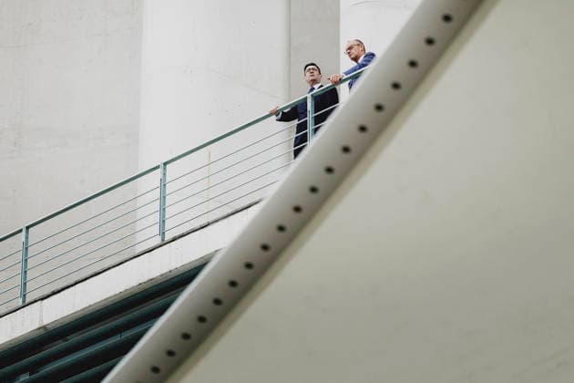 R. L. Friedrich Merz of the CDU, Chancellor of Germany, and Andrew Burnham, Prime Minister of the United Kingdom, photographed during a conversation on the balcony of the Federal Chancellery in Berlin, October 8, 2026, Berlin, Germany Copyright: xFlorianxGaertnerx