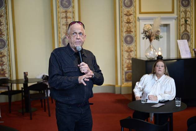 Stefan Hippler and Kathy Kelly at the press conference and presentation of the 16th HOPE Award at the 18th HOPE Gala in Dresden at the Schauspielhaus Dresden, Dresden, October 8, 2026 Copyright: xMatthiasxWehnertx