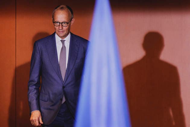 Friedrich Merz (CDU), Chancellor of Germany, photographed before a press statement with the British Prime Minister (not pictured) in Berlin, October 8, 2026, Berlin, Germany Copyright: xFlorianxGaertnerx