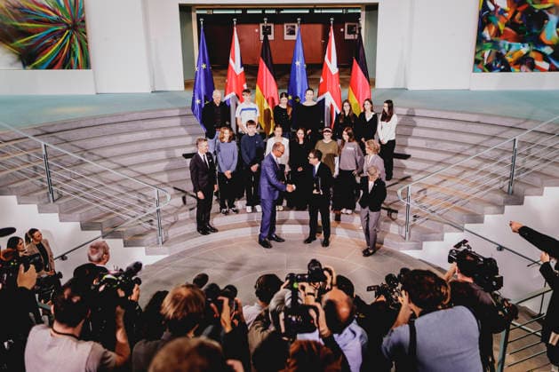 L R Friedrich Merz, CDU, Chancellor of Germany, and Andrew Burnham, Prime Minister of the United Kingdom, photographed during the exchange of the instruments of ratification for the Kensington Treaty in Berlin, October 8, 2026, Berlin, Germany Copyright: xFlorianxGaertnerx