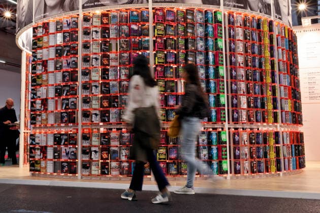 October 8, 2026, Frankfurt am Main, Germany, Visitors to the Frankfurt Book Fair walk past the Knaur booth