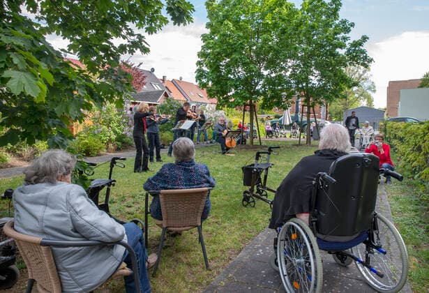 Frankfurt an der Oder, musicians of the Brandenburg State Orchestra give a concert for senior citizens
