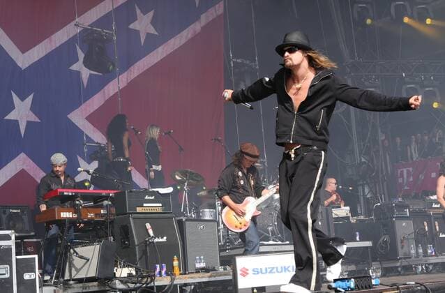 Kid Rock yells homophobic comments from stage during concert - stock footage