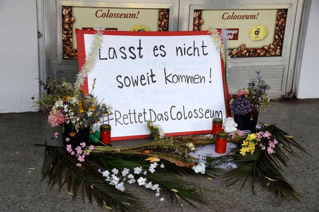 Berlin, demonstration to save the Colosseum cinema