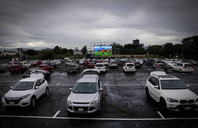 Mexico, drive-in cinema under corona conditions in Guadalajara