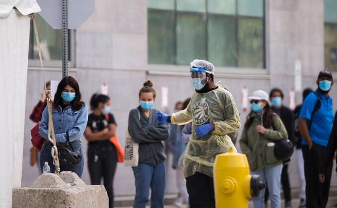 Coronavirus in Canada, test station in Vancouver
