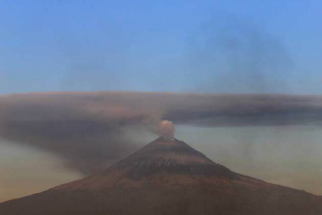 Mexico, ash clouds over the volcano Popocatepetl