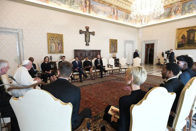 Vatican, Pope Francis receives basketball delegation