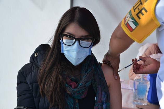 Coronavirus in Mexico, vaccination with BioNTech and Pfizer vaccine in Mexico City