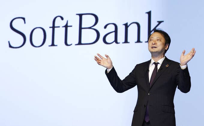 Japan, Softbank wants to build the worlds largest platform for connected cars, archive images
