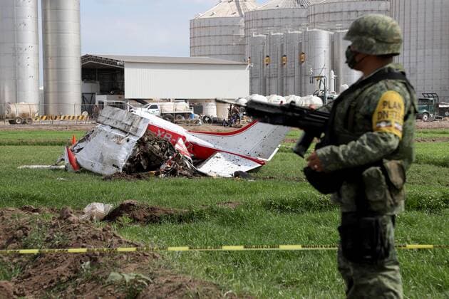 Mexico, crash of a small plane in Novolato