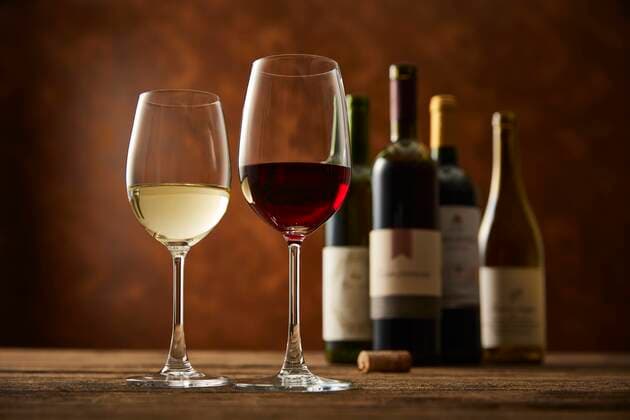 Calendar motifs: Wine
