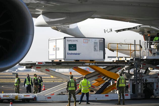 Coronavirus in Mexico, arrival of Sinovac vaccine in Mexico City