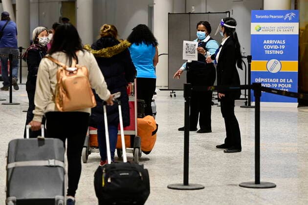 Coronavirus in Canada, tourists must quarantine after arriving at Toronto airport